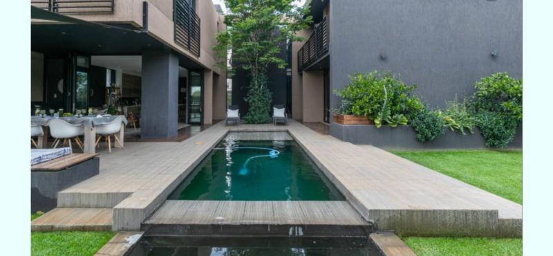 4 Bedroom Property for Sale in Glen Eagle Estate Gauteng