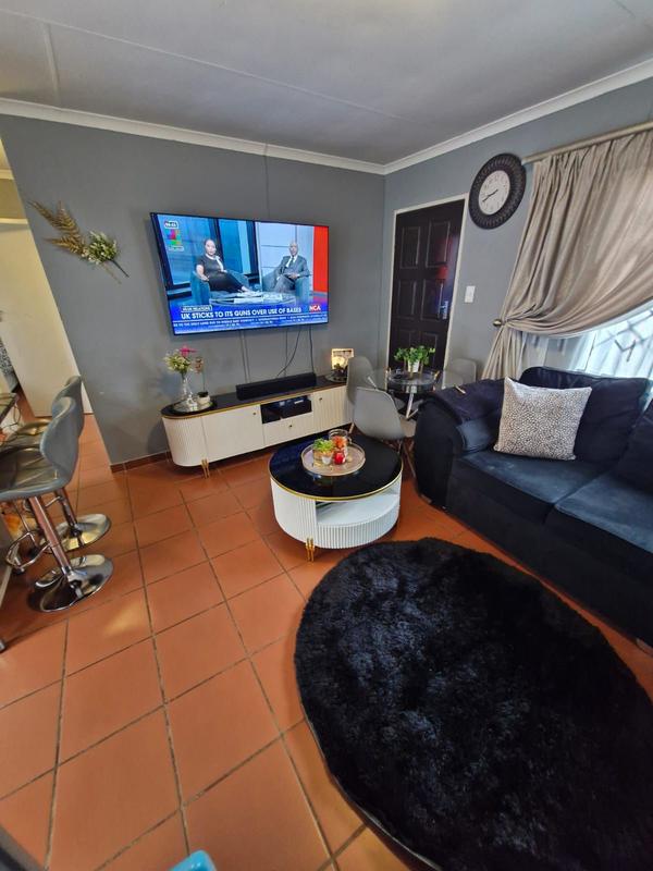 2 Bedroom Property for Sale in Savanna City Gauteng