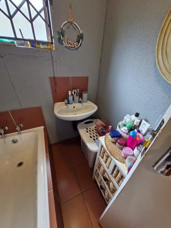 2 Bedroom Property for Sale in Savanna City Gauteng
