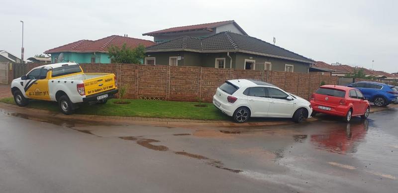 3 Bedroom Property for Sale in Sky City Gauteng