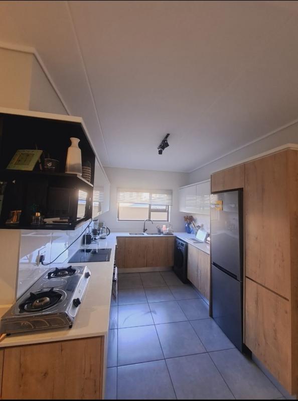 3 Bedroom Property for Sale in Waterfall Gauteng