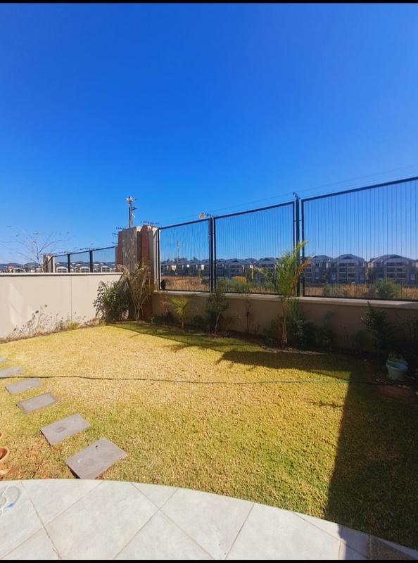 3 Bedroom Property for Sale in Waterfall Gauteng