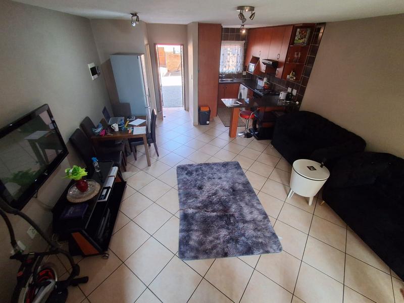 2 Bedroom Property for Sale in General Albertspark Gauteng