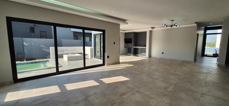 4 Bedroom Property for Sale in Fountainbrook Estate Gauteng