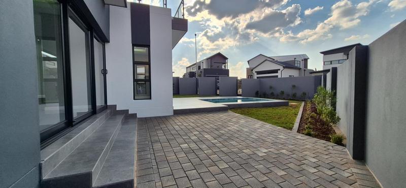4 Bedroom Property for Sale in Fountainbrook Estate Gauteng