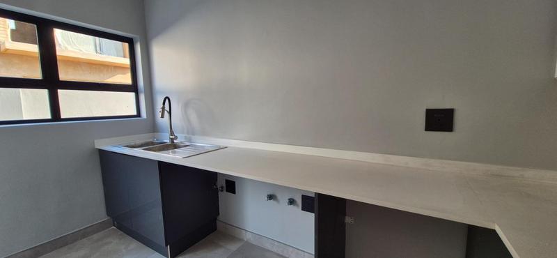 4 Bedroom Property for Sale in Fountainbrook Estate Gauteng