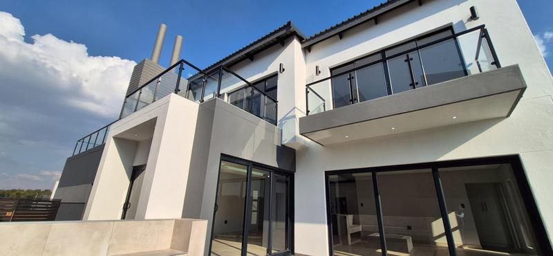 4 Bedroom Property for Sale in Fountainbrook Estate Gauteng