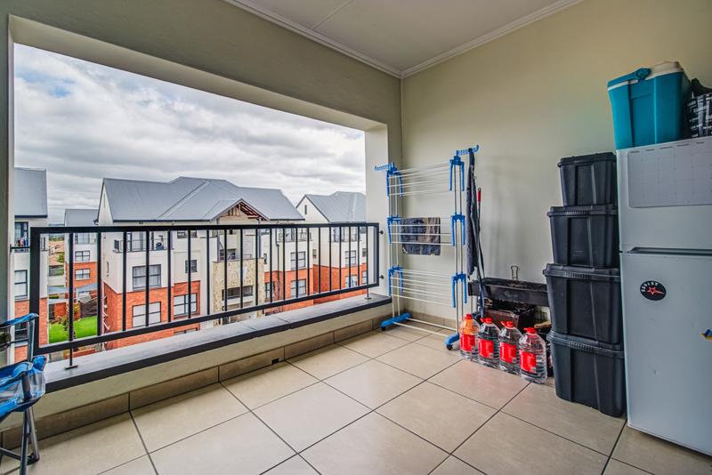 2 Bedroom Property for Sale in Greenstone Crest Gauteng
