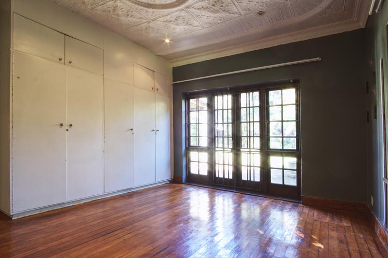 4 Bedroom Property for Sale in Greenside Gauteng