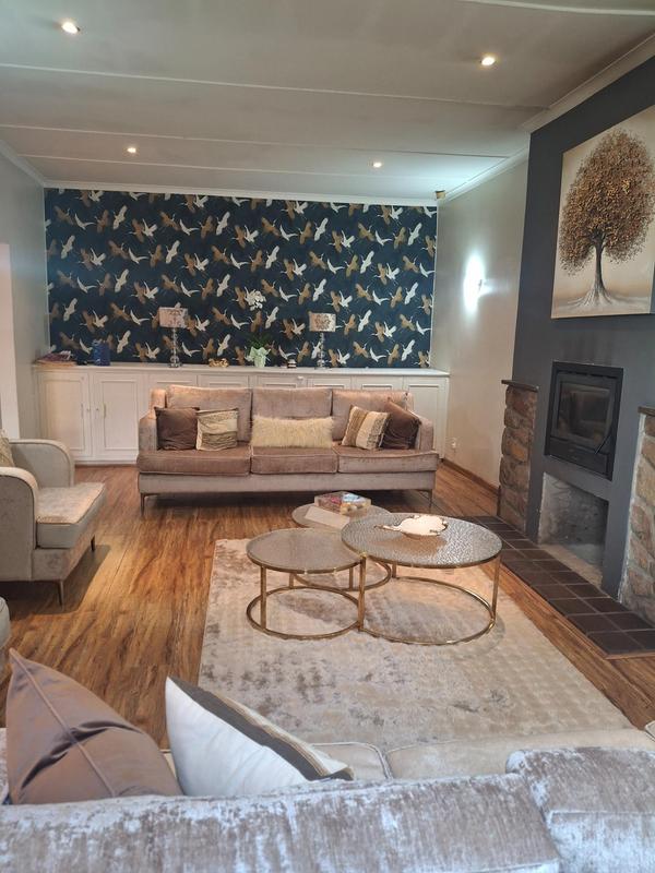 4 Bedroom Property for Sale in Greenside Gauteng