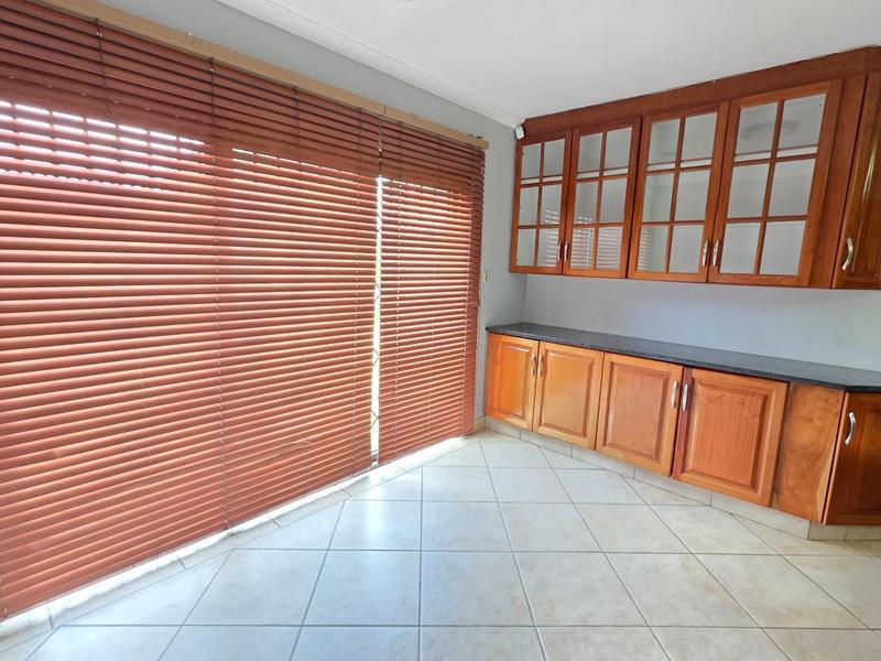 To Let 4 Bedroom Property for Rent in Risiville Gauteng
