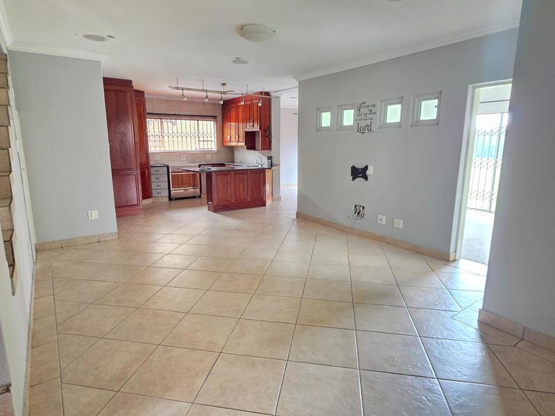 To Let 4 Bedroom Property for Rent in Risiville Gauteng