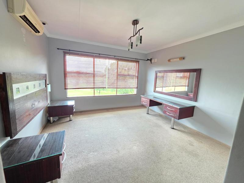 To Let 4 Bedroom Property for Rent in Risiville Gauteng