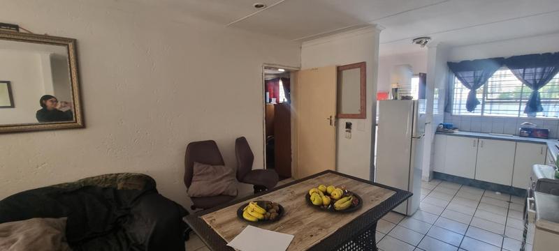 2 Bedroom Property for Sale in Wierda Park Gauteng