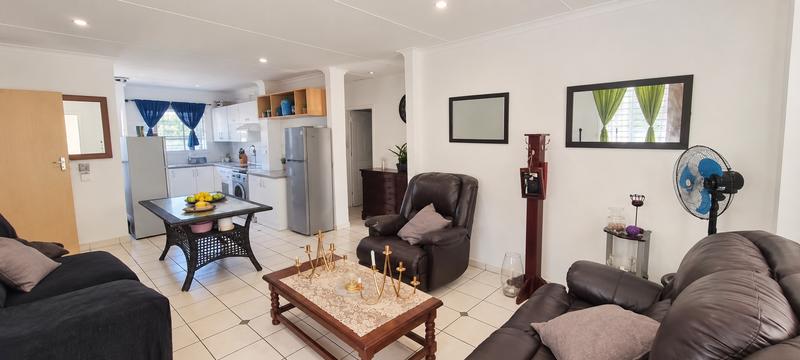 2 Bedroom Property for Sale in Wierda Park Gauteng