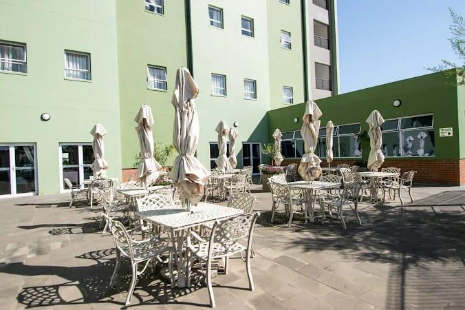 To Let 1 Bedroom Property for Rent in Broadacres Gauteng