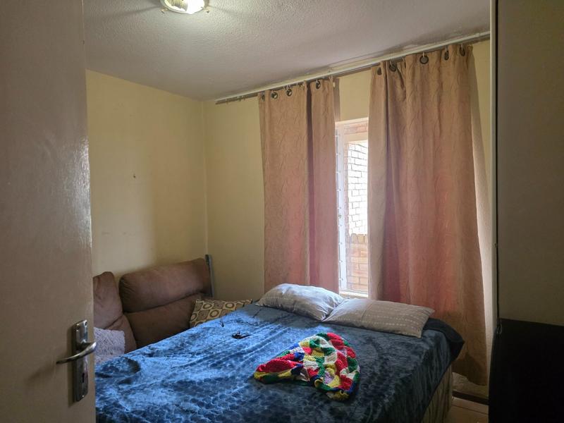 2 Bedroom Property for Sale in Wilro Park Gauteng