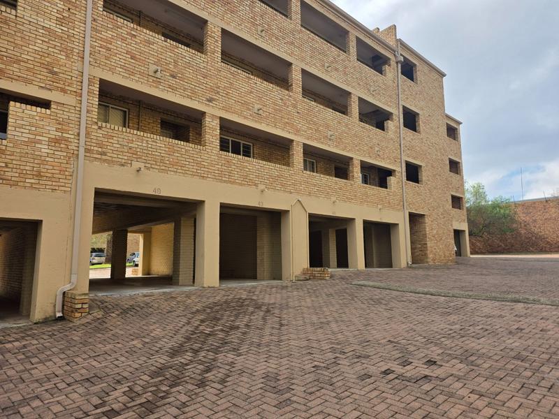 2 Bedroom Property for Sale in Wilro Park Gauteng
