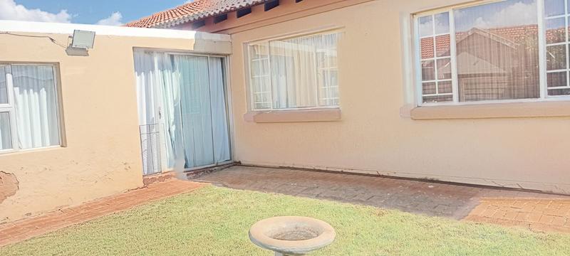 3 Bedroom Property for Sale in The Orchards Gauteng