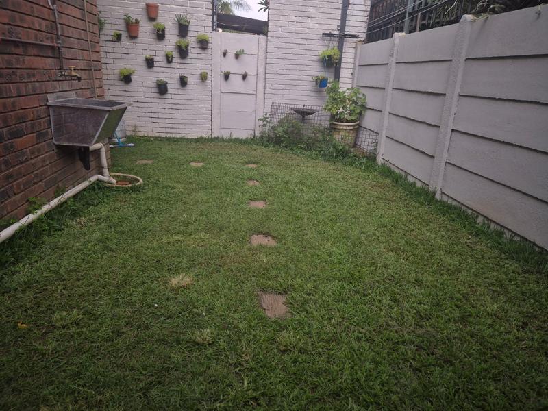 2 Bedroom Property for Sale in Tileba Gauteng