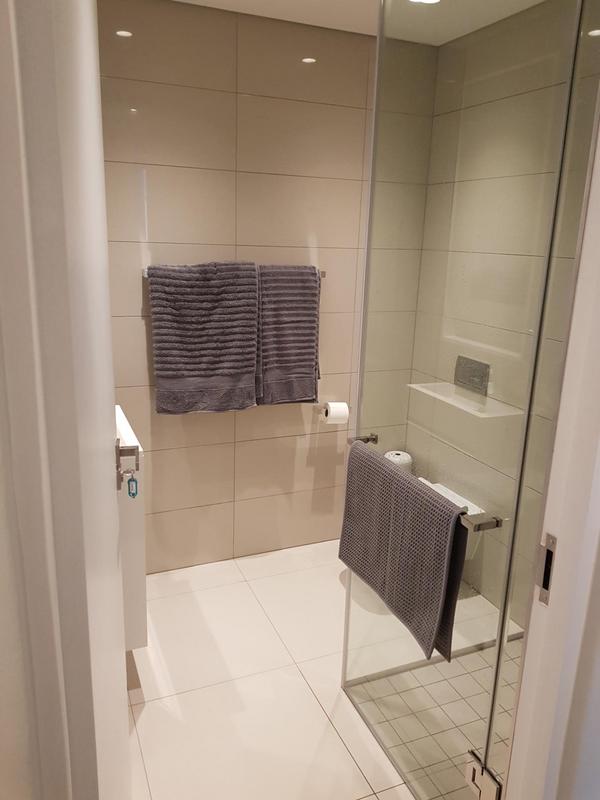To Let 2 Bedroom Property for Rent in Rosebank Gauteng