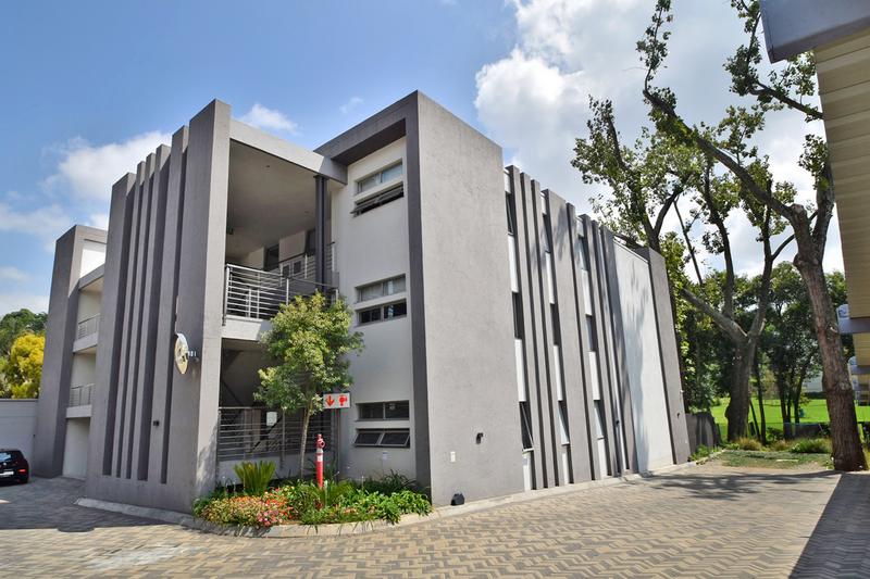 To Let 2 Bedroom Property for Rent in Illovo Gauteng