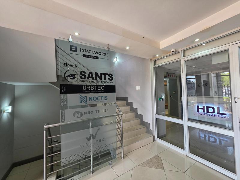 To Let Commercial Property for Rent in Menlo Park Gauteng