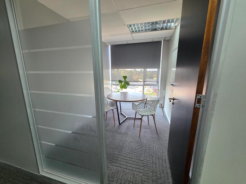 To Let Commercial Property for Rent in Menlo Park Gauteng