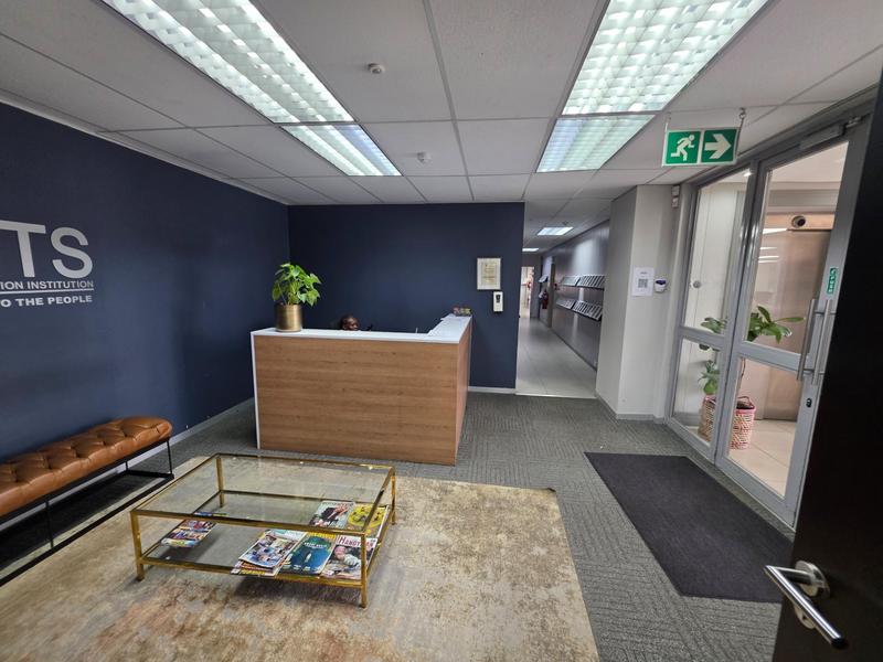 To Let Commercial Property for Rent in Menlo Park Gauteng