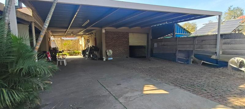 3 Bedroom Property for Sale in Pretoria Gardens Gauteng