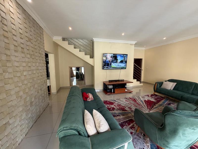 4 Bedroom Property for Sale in Blue Valley Golf Estate Gauteng