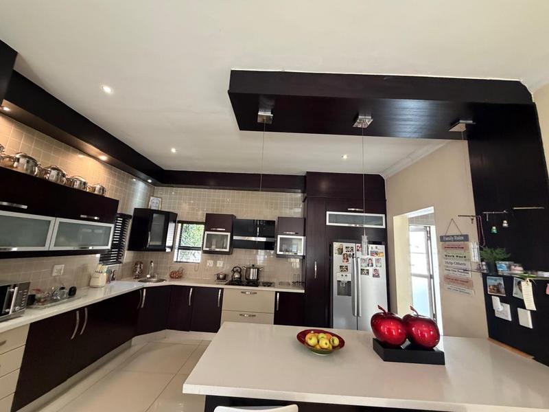 4 Bedroom Property for Sale in Blue Valley Golf Estate Gauteng