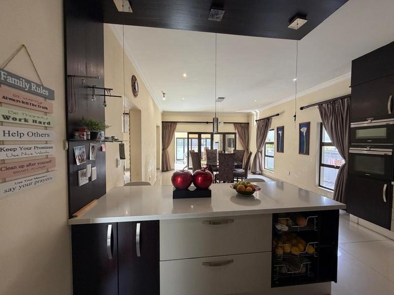 4 Bedroom Property for Sale in Blue Valley Golf Estate Gauteng