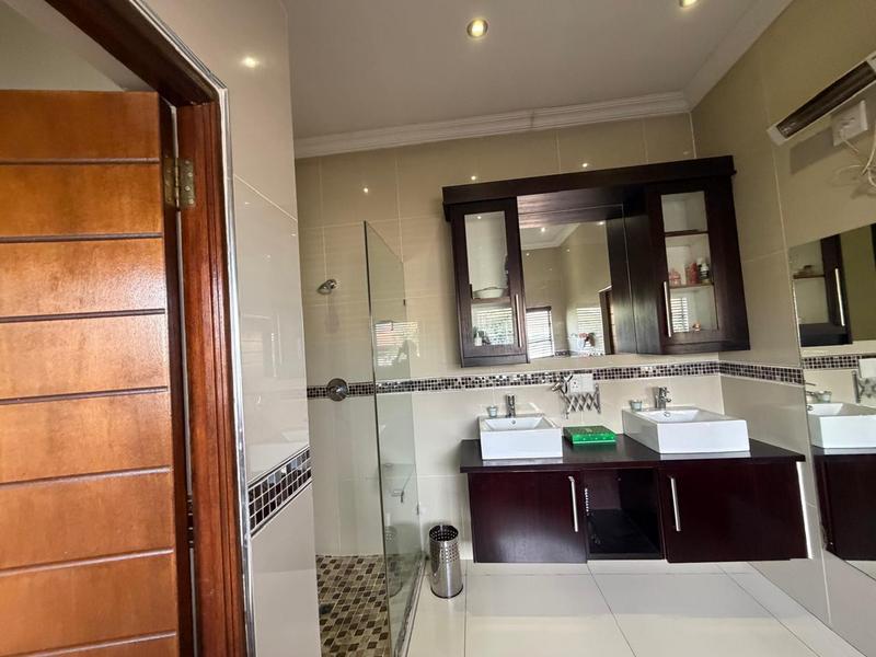 4 Bedroom Property for Sale in Blue Valley Golf Estate Gauteng