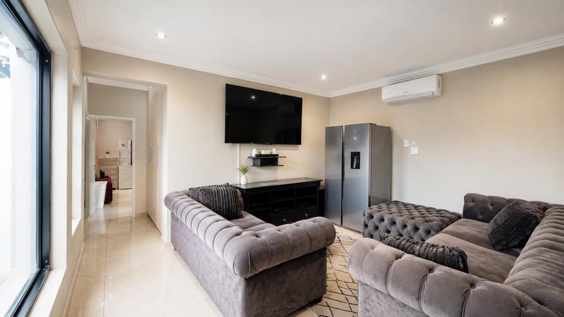 4 Bedroom Property for Sale in Copperleaf Estate Gauteng