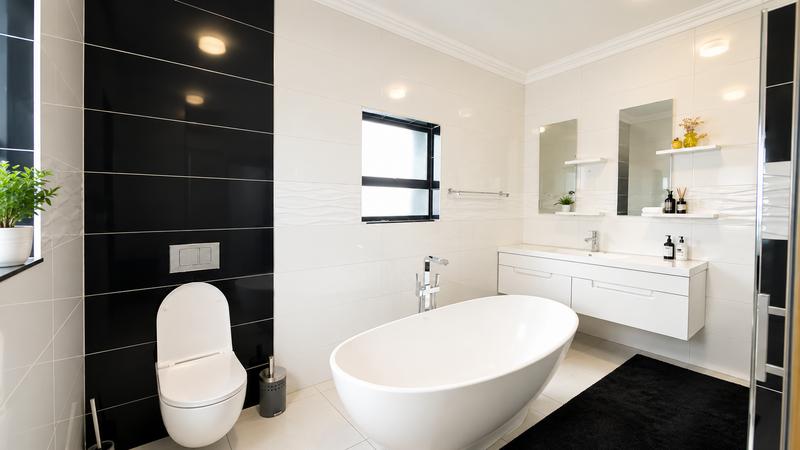 4 Bedroom Property for Sale in Copperleaf Estate Gauteng