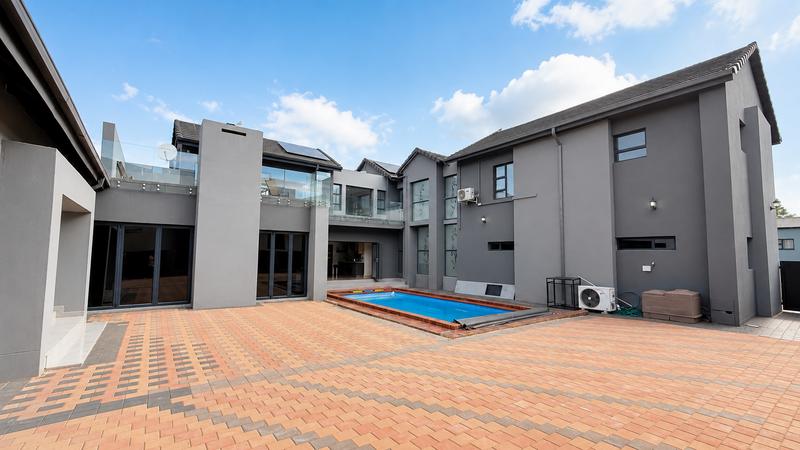 4 Bedroom Property for Sale in Copperleaf Estate Gauteng