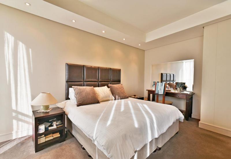 1 Bedroom Property for Sale in Bedfordview Gauteng