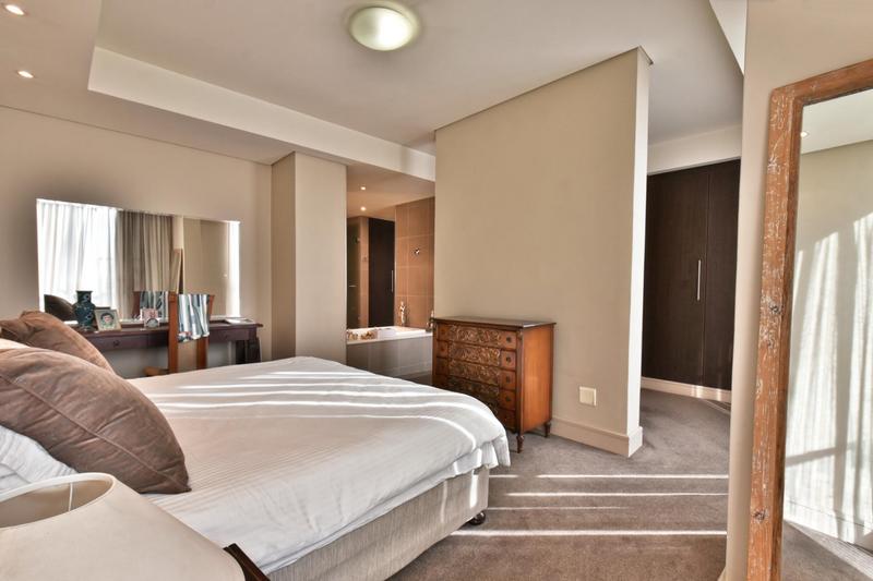 1 Bedroom Property for Sale in Bedfordview Gauteng