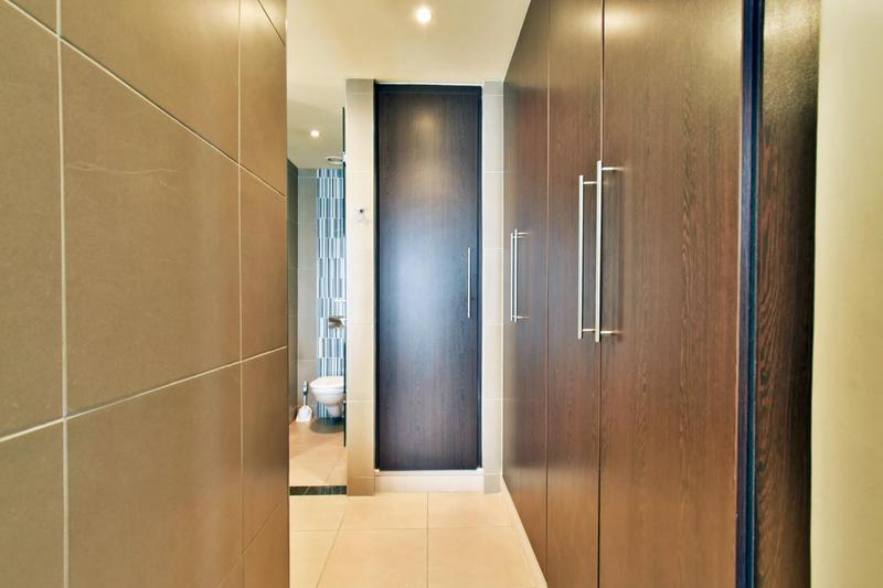 1 Bedroom Property for Sale in Bedfordview Gauteng