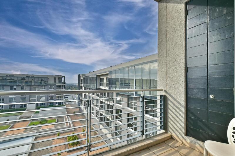 1 Bedroom Property for Sale in Bedfordview Gauteng