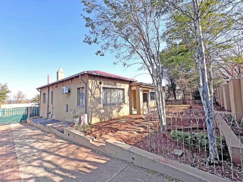 3 Bedroom Property for Sale in Florida Gauteng
