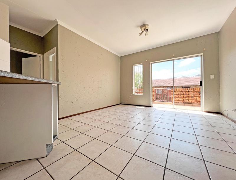 2 Bedroom Property for Sale in Wilgeheuwel Gauteng
