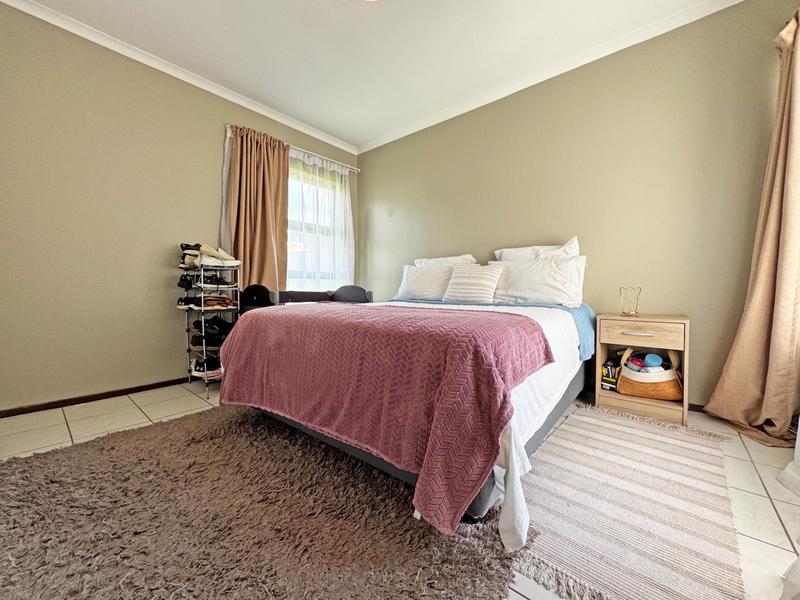 2 Bedroom Property for Sale in Muldersdrift Gauteng