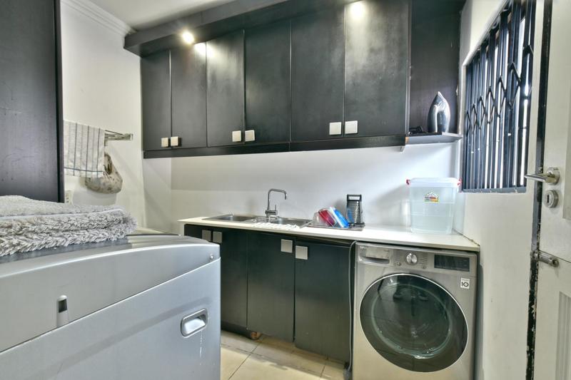 3 Bedroom Property for Sale in Klevehill Park Gauteng