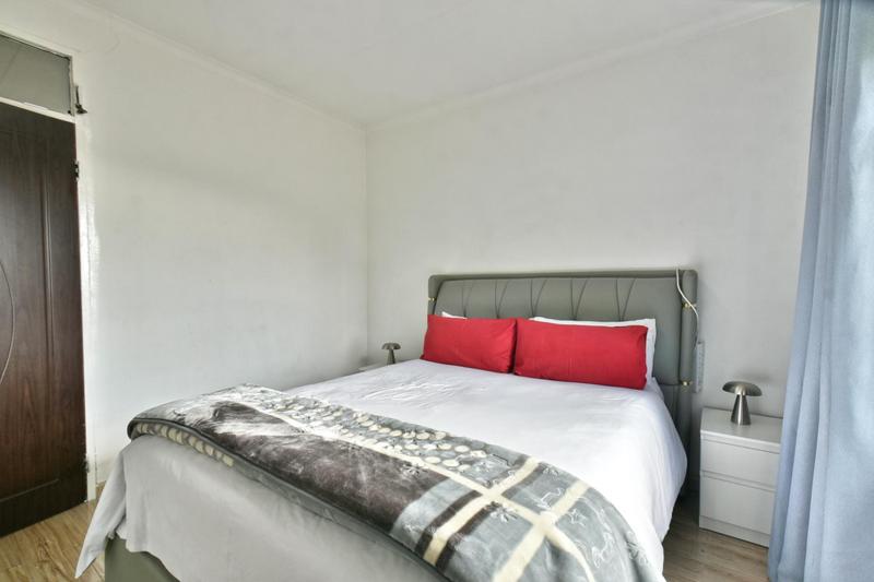 3 Bedroom Property for Sale in Klevehill Park Gauteng