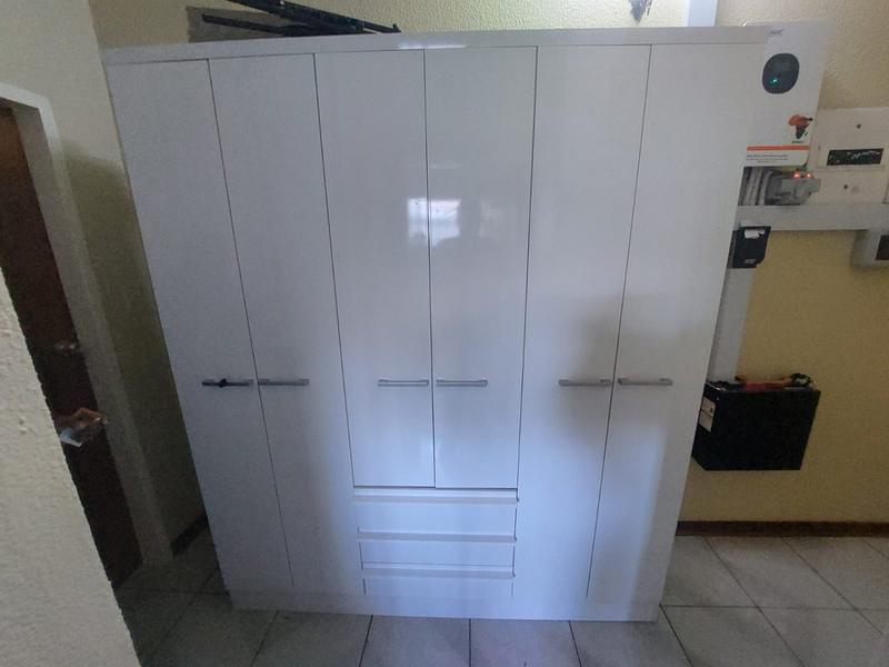 4 Bedroom Property for Sale in Mohlakeng Gauteng