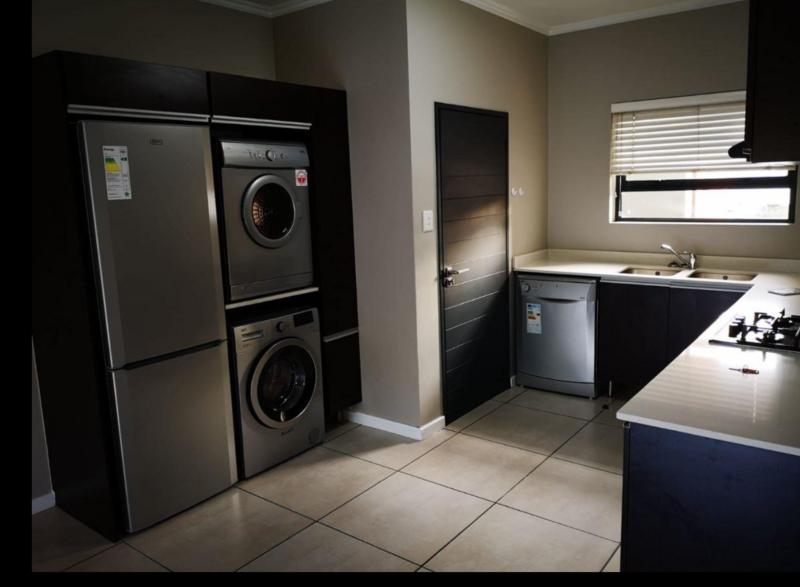 To Let 2 Bedroom Property for Rent in Dainfern Gauteng