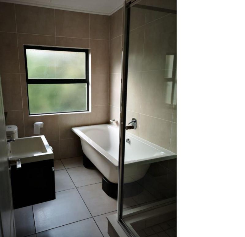 To Let 2 Bedroom Property for Rent in Dainfern Gauteng