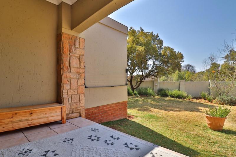 To Let 3 Bedroom Property for Rent in Broadacres Gauteng